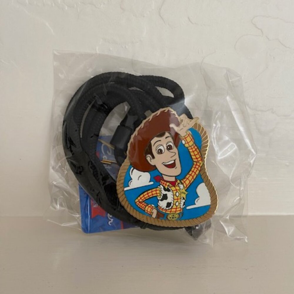 Cast Member Exclusive Bolo Lanyard